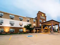 Comfort Inn & Suites Independence Hotels in Independence