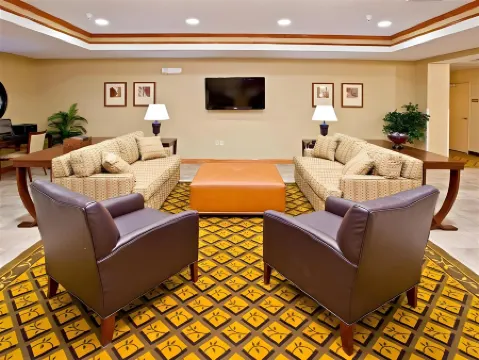 Candlewood Suites CHAMPAIGN-URBANA UNIV AREA by IHG