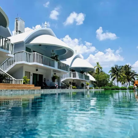 Arawan Beach Resort Krabi Отели рядом с достопримечательностью «Пляж Рейли»