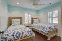 Southern Dream! Newly Heatable Private Pool- Just Steps from Ocean!!
