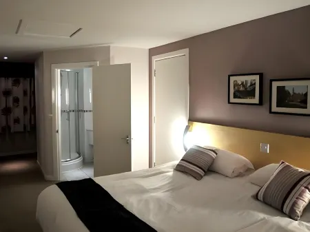 Royal George Hotel
