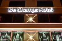 De Champs Hotel - Motels