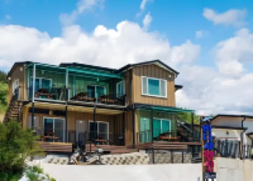Sea Bird Bed and Breakfast