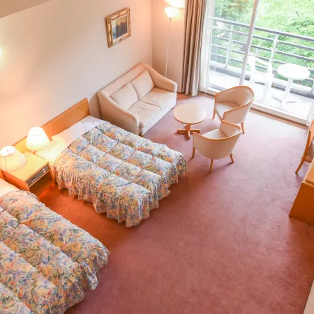 Higashiyama Onsen Maple Plaza Hotels in Shisō