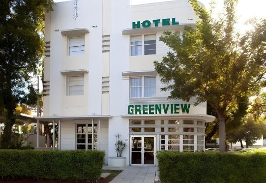 2. 그린뷰 호텔..