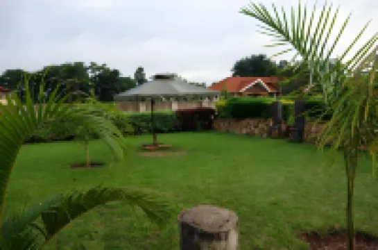 Impala Suites فنادق في 