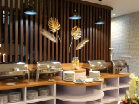 Are You and I Bed & Breakfast Hotels in Cimenyan