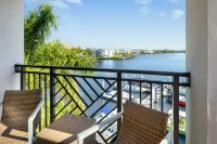 Hyatt House Naples/5th Avenue - Scenic