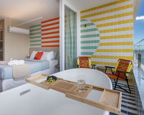 Sea View and Balcony with Bathtub Q2 Hotels near شاطئ ليم (Leme Beach)