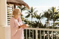 Sea Change Beachfront Apartments - Ocean View