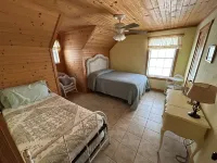 Thunderbird Resort & Event Center Hotels in Burnet