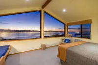 The Wheelhouse Inn Hotels in 