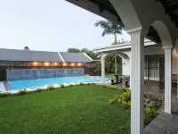 Menlyn Apartments Hotels near Garsfontein