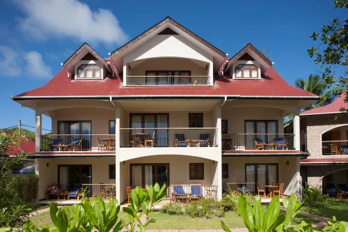 L'Hirondelle Self Catering Guest House