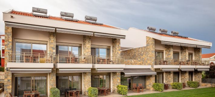 Royalty Suites Seaside Hotels in Sithonia