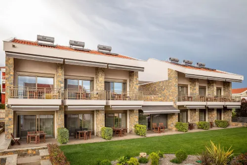 Royalty Suites Seaside - parking
