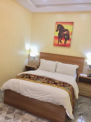 Sulgad Majesic Hotel Hotels near Babban Goni Mosque