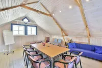 Kongsfjord Arctic Lodge - 3-Star