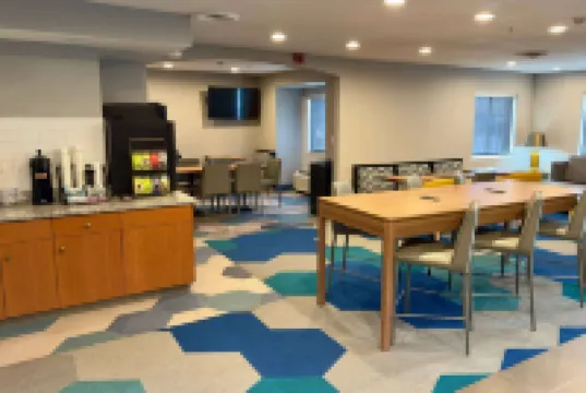 Microtel Inn & Suites by Wyndham Denver Airport