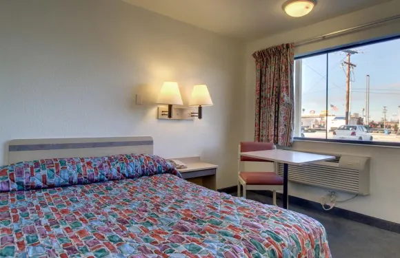 奧文斯伯勒6號汽車旅館