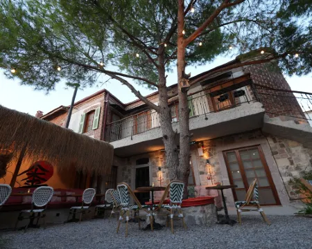 Chi House Hotels in Kucukkoy Belediyesi