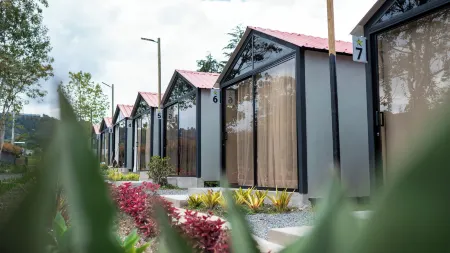 NEW STAR CENTER Отели рядом с достопримечательностью «Mirador al Aeropuerto de Medellin MDE»