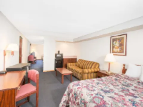 Days Inn by Wyndham Effingham Hotels in Effingham