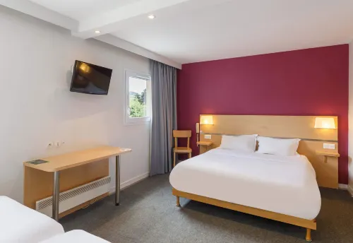B&B Hotel le Puy-en-Velay - parking