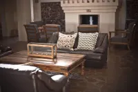 Sweet Thorn Retreat Airport Lodge Hotels in Frauenstein