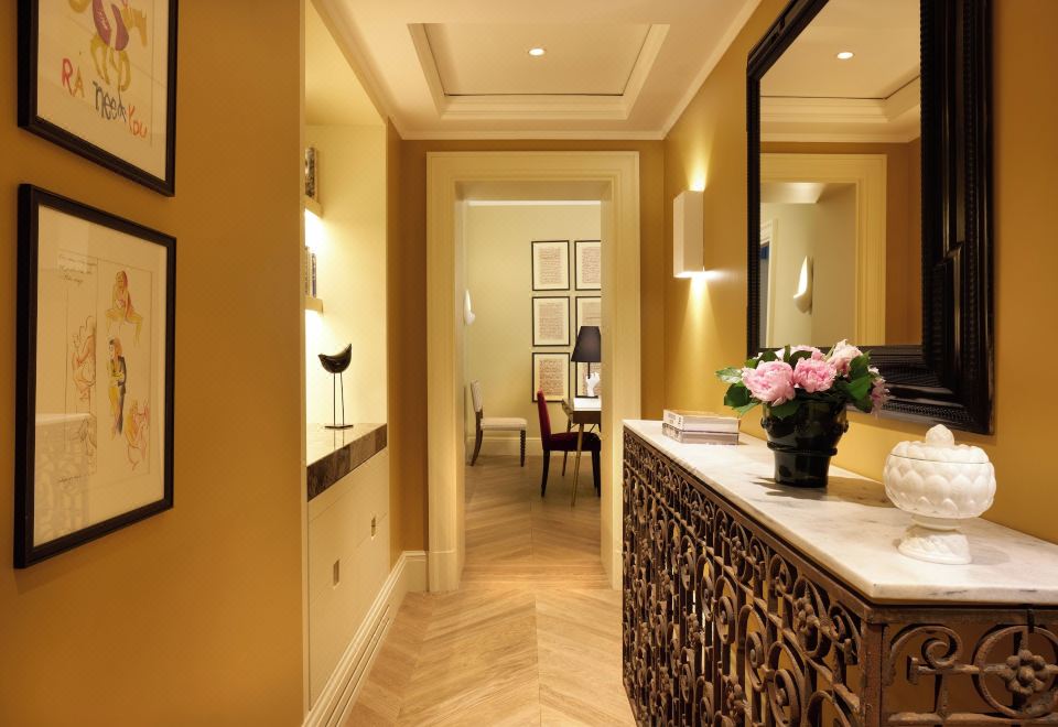 호텔 정원과 파티오 풍경