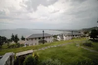 Crown Retreat Quy Nhon Resort - Mountain view