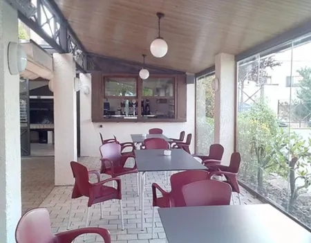 Hotel Restaurante El Tollo Отели рядом с достопримечательностью «Bodega Vera de Estenas»