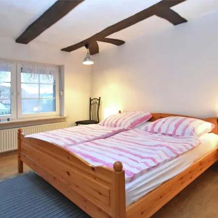 Small Apartment in Hesse with Terrace and Garden