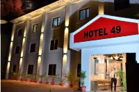 Hotel 49