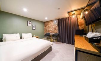 Welkin Hotel