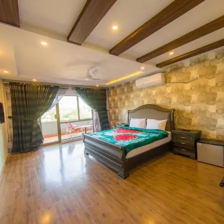 Karakuram Hotel