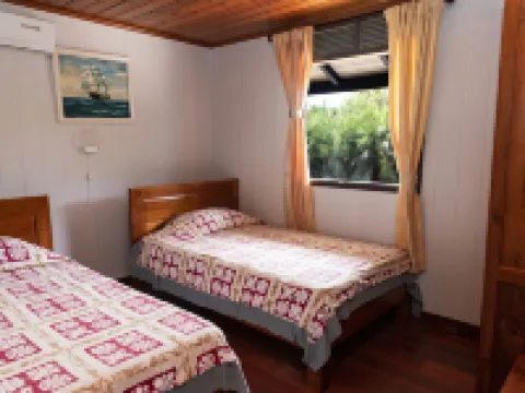 Moorea Golf Lodge Hotels in Te'avaro