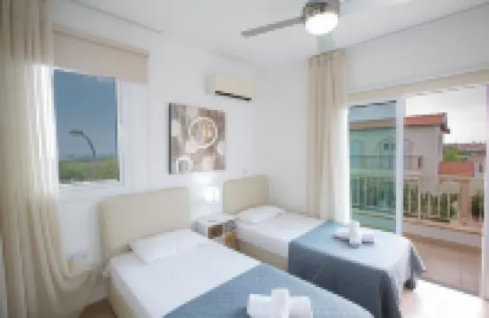 Protaras Holiday Villa Kv60
