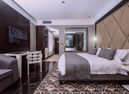 Krystal Palace Douala