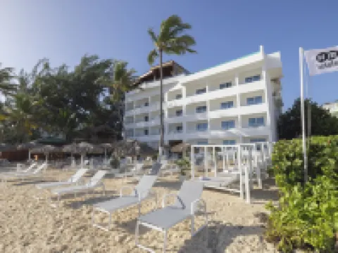 HM ババロビーチ – 大人専用 ババロのホテル