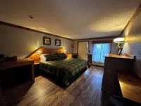 Three Bear Lodge Hotels in Fentress County