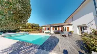 LA PLANETTE Hotels in Castelnau-d'Estretefonds