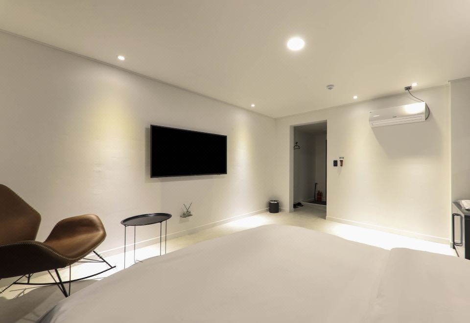 Hotel Pier 48
