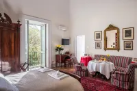 Palazzo Bernardini Suites