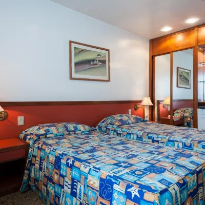 Oceano Copacabana Hotel Các khách sạn gần Đại lộ Atlantica