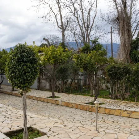 Aggelos Home in Kato Alepohori