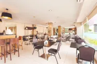 Saka Hotel Medan - Bữa sáng