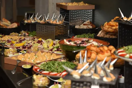 Hotel Bonvino Wine & Spa Отели в г. Бадачоньтомай