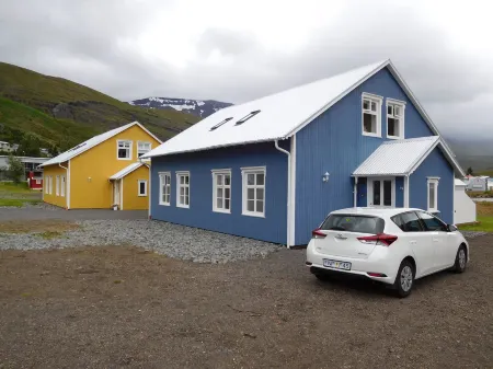 Lónsleira Apartments Отели в г. Mulathing