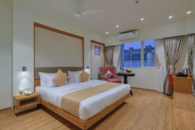 HOTEL SERA Hotels near Vadodara Jn